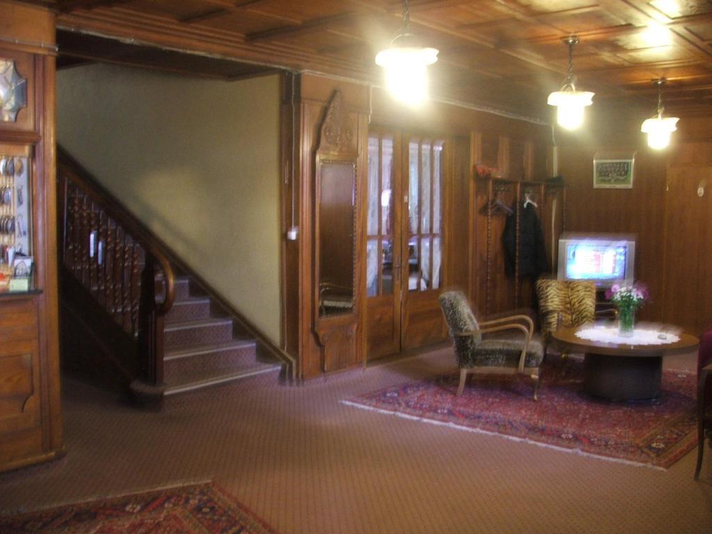 Hotel Schweizerhof Андерматт Экстерьер фото